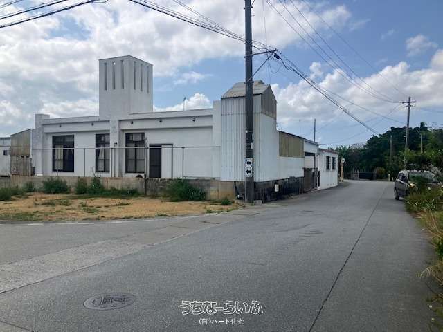194 sqm Corner Land Plot in Katsuren Haebaru, Uruma City - Thumbnail 2