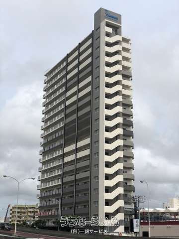 Presence Lodge Maehama Rev Tower 877 3LDK Apartment for Sale in Urasoe - Thumbnail 2