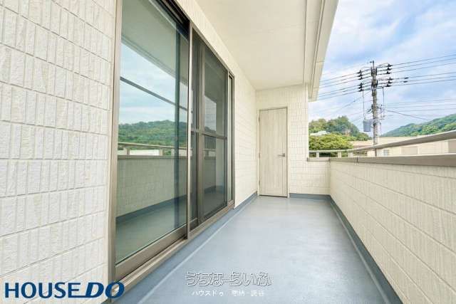 4LDK Detached House for Sale in Chatan, Okinawa - Thumbnail 2