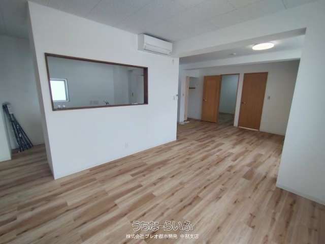 New 3LDK Apartment for Rent in Urasoe City, Okinawa - Thumbnail 2