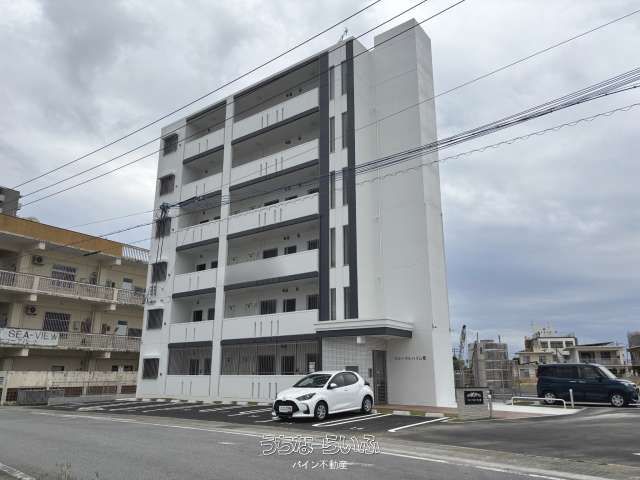 Floral Heim Ai 602: Rent a 3LDK Apartment in Kadena, Okinawa - Thumbnail 3