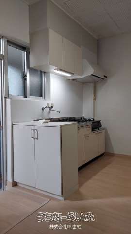 Dia Court U 1R Apartment for Rent in Naha, Okinawa - 39,000 Yen - Thumbnail 3