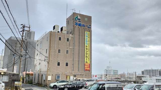 5-Story Commercial Building for Sale in Urasoe, Okinawa - Thumbnail 3