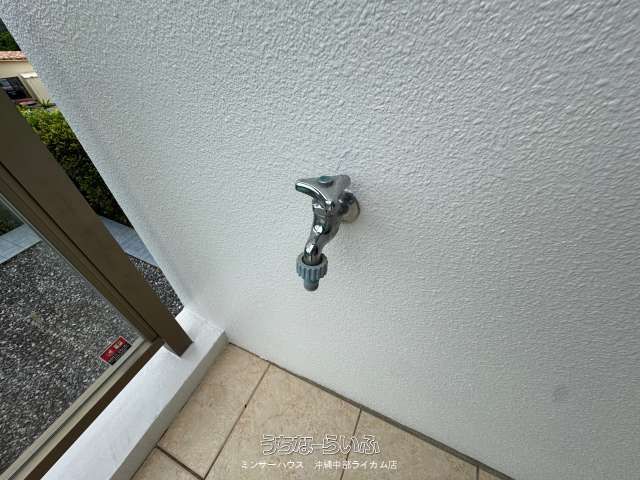 Ocean View Condominium with Jacuzzi & Hotel Operation in Motobu - Thumbnail 3