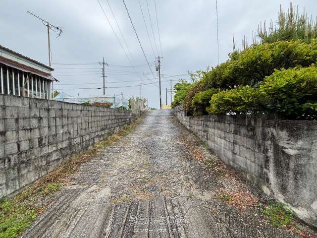 564.98 m² Residential Land for Sale in Uruma City, Okinawa - Thumbnail 2