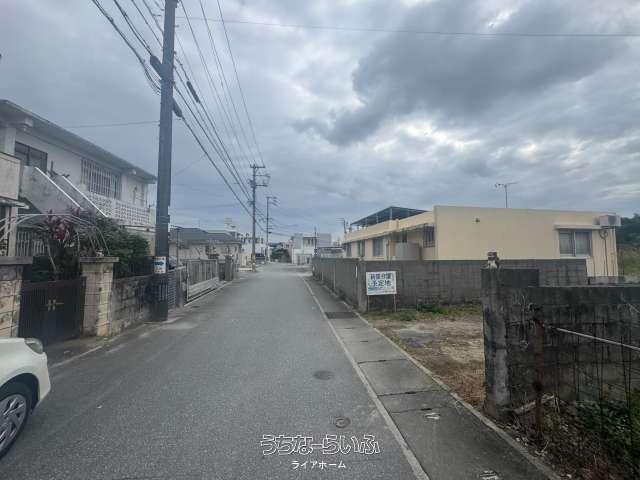 Land for Sale in Nishihara Town, Okinawa - 118.53 sqm Build-to-Suit Plot - Thumbnail 3