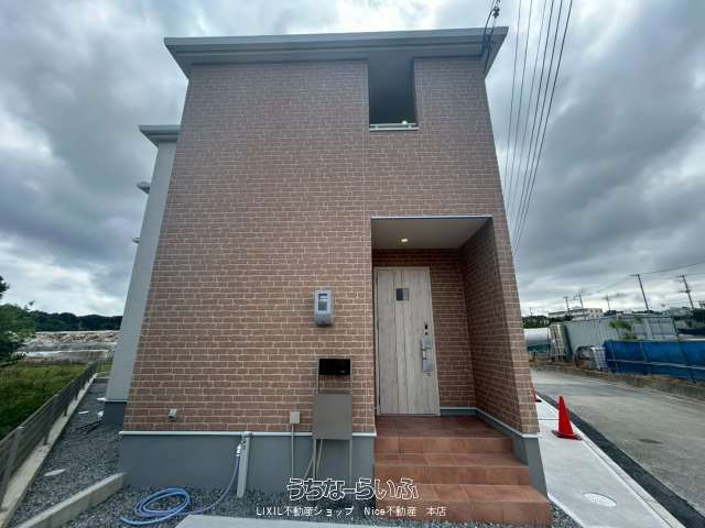 New 3LDK Detached House for Sale in Yaese Town, Okinawa - Thumbnail 2