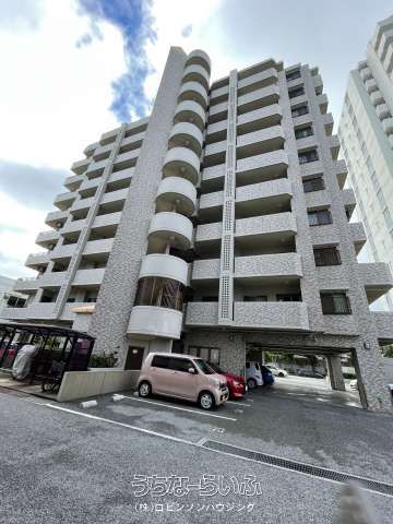 Lions Villa Mihama 2 3LDK Apartment for Sale in Chatan, Okinawa - Thumbnail 2