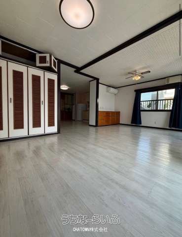 3LDK Apartment for Sale in Chatan Sunabe, Okinawa - Thumbnail 4