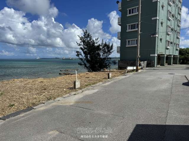 Oceanfront Land for Sale in Kin Town, Okinawa - 272 sqm - Thumbnail 4