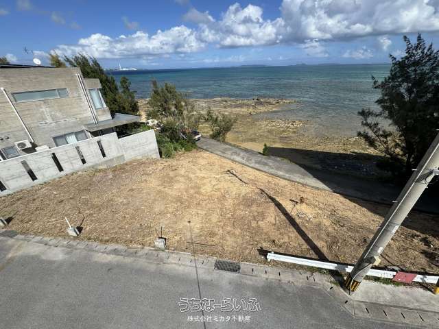 Oceanfront Land for Sale in Kin Town, Okinawa - 272 sqm - Thumbnail 3