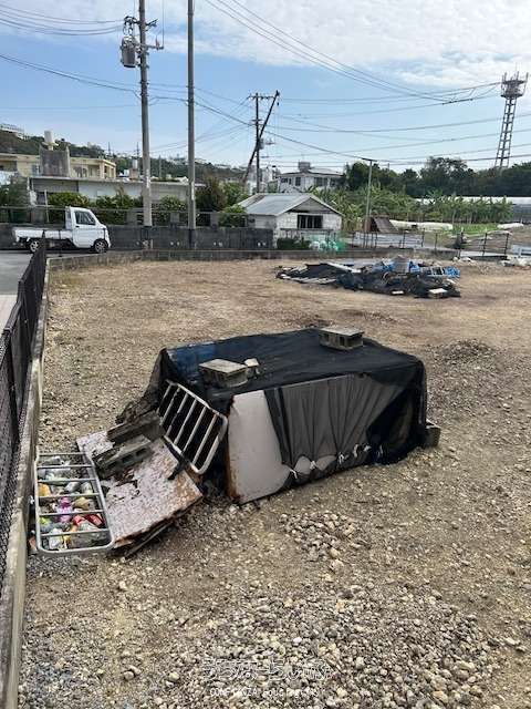291 sqm Land for Rent in Tomigusuku, Okinawa - Ideal for Parking or Yard - Thumbnail 2