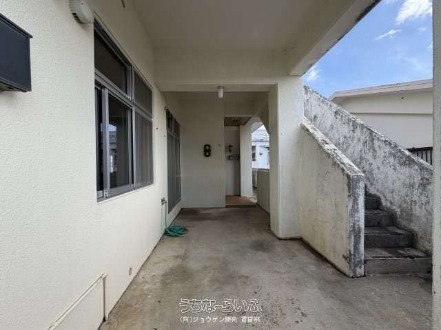 Rental House in Ginowan Okinawa - 4LDK Family Home - Thumbnail 2