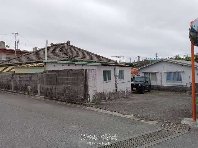 Land for Sale in Itoman City, Okinawa - 109.09m² Plot - Thumbnail 2