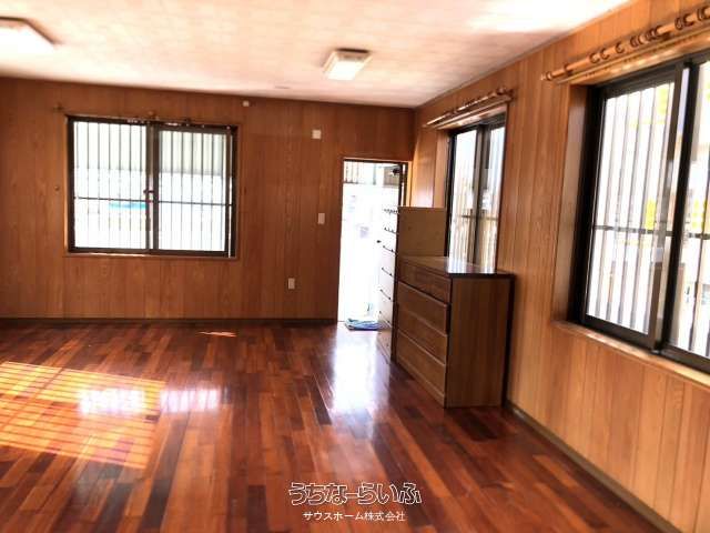3LDK Pet-Friendly Apartment for Rent in Naha, Okinawa - Thumbnail 4