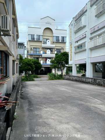 154m² Residential Land for Sale in Ginowan City, Okinawa - Thumbnail 2