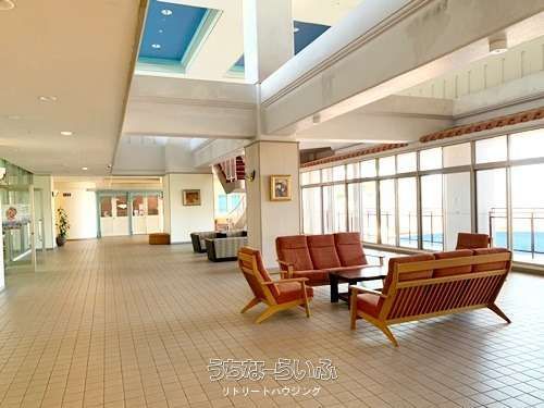 Onna Marine View Palace Condo with West Coast Panorama in Okinawa - Thumbnail 4
