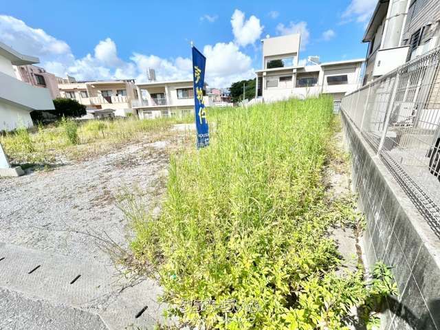 68.97 Tsubo Residential Land for Sale in Naha City, Okinawa - Thumbnail 2