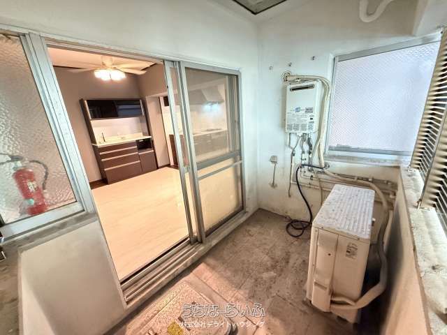 Renovated 2LDK Apartment for Sale in Naha, Okinawa - Thumbnail 2