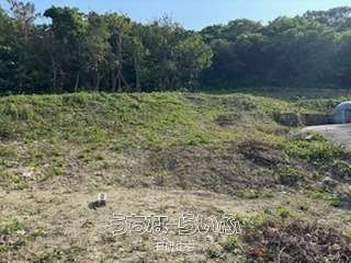 Sloping Land for Sale in Nanjo City, Okinawa with Ocean Views - Thumbnail 4