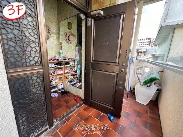 Commercial Building for Sale in Naha, Okinawa with Tenant Income - Thumbnail 3