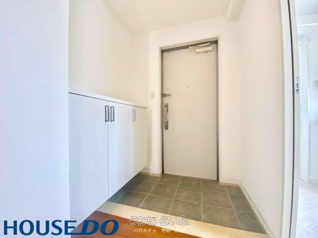 Starter Mansion Kuwae 3F 3LDK Apartment for Sale in Chatan - Thumbnail 4