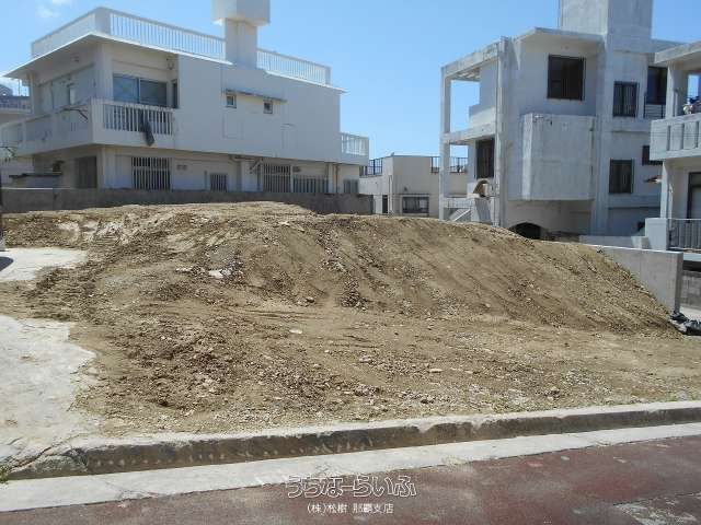 179.53 sqm Residential Land for Sale in Naha's Takara District - Thumbnail 3