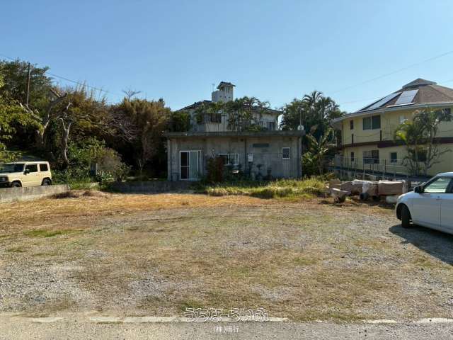 330m² Land for Sale in Maeda, Onna Village, Okinawa - Thumbnail 3