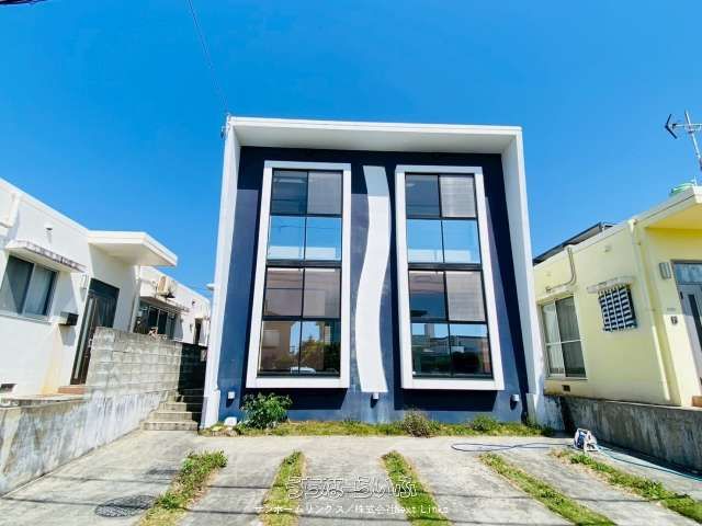 4LDK RCB House for Sale in Yomitan Village, Okinawa - Thumbnail 2