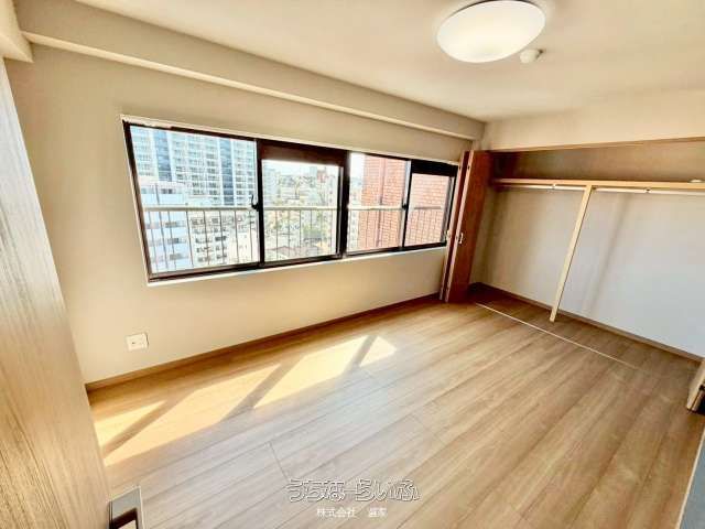 Top-Floor Renovated 2LDK Apartment in Central Naha, Okinawa - Thumbnail 2