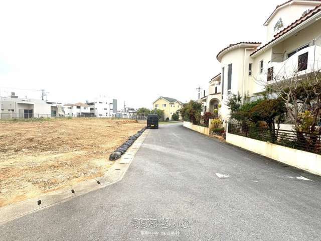 Residential Land for Sale in Misaki, Kitachan Town, Okinawa - Thumbnail 2