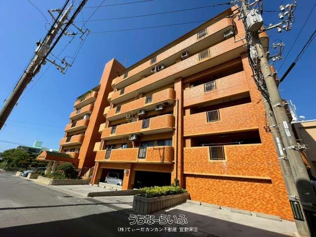 Renovated 3LDK Apartment for Sale in Ginowan, Okinawa - Thumbnail 3