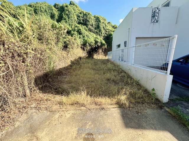 969.97 sqm Land for Sale in Noborikawa, Okinawa City - Thumbnail 2