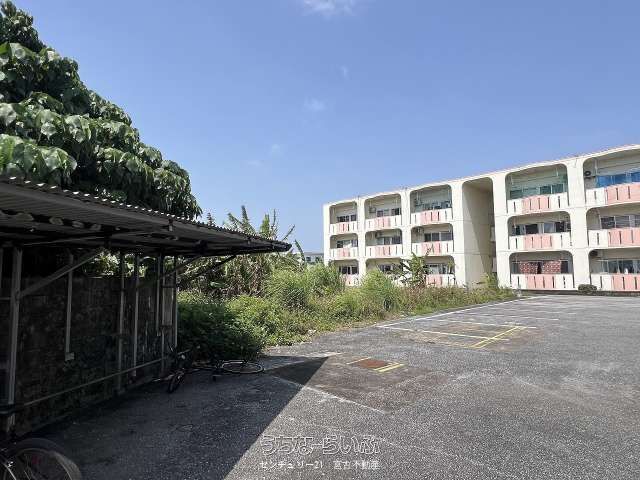 Land for Apartment Construction in Miyakojima, Okinawa - Thumbnail 2