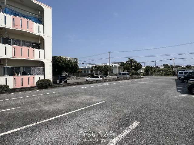 Land for Apartment Construction in Miyakojima, Okinawa - Thumbnail 4