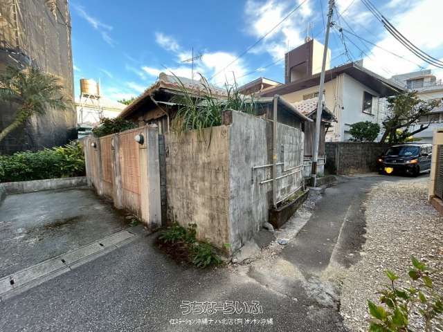 Land for Sale in Naha Makishi, Okinawa - 384.33 sqm with Building - Thumbnail 3