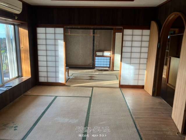 Ocean View Hilltop Estate with 3 Buildings in Ogimi, Okinawa - Image 1
