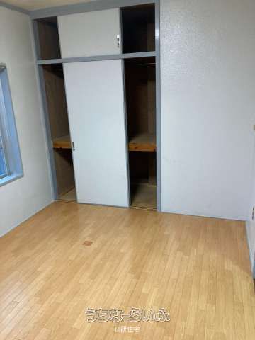 Tawada Apartment 206 for Rent in Ginowan, Okinawa - Thumbnail 4