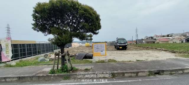 New 3LDK House with Garden in Yaese Town, Okinawa - Thumbnail 3