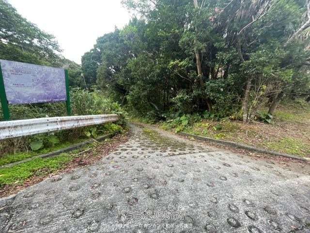 692 sqm Land for Sale in Motobu Town, Okinawa - Thumbnail 3