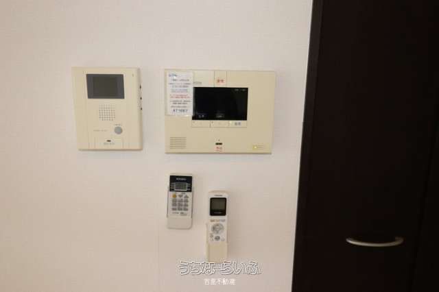 Pet-Friendly 2LDK Apartment for Rent in Chatan, Okinawa - Thumbnail 4
