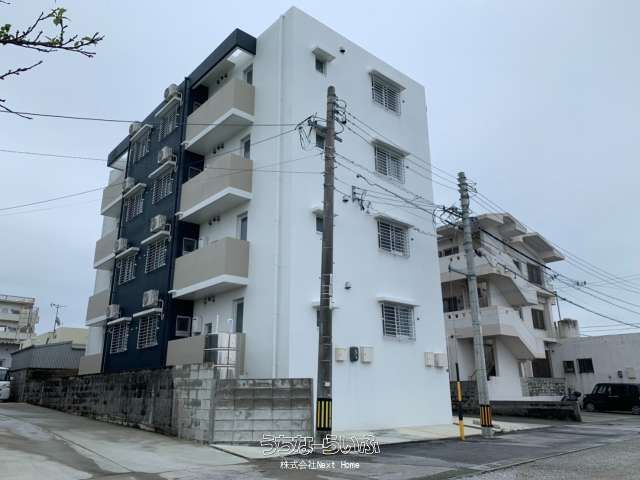 Rare 2LDK Apartment for Rent in Ginowan, Okinawa - Thumbnail 3