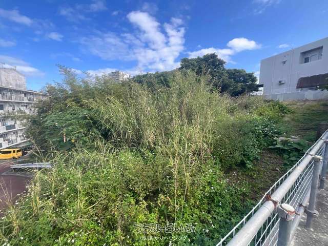 331.93 sqm Land for Sale in Ginowan, Okinawa - Hillside Residential Area - Thumbnail 3