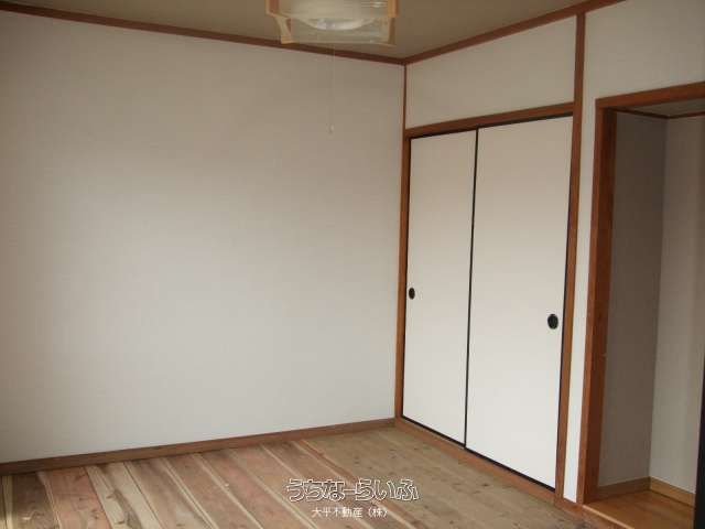 2DK Apartment for Rent in Urasoe, Okinawa | 34.02 sqm - Thumbnail 4