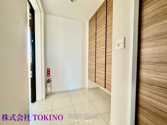 Ocean View 2LDK Apartment in Tomigusuku, Okinawa - Thumbnail 4