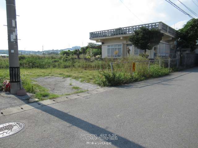 990m² Residential Land for Sale in Nakagusuku Village, Okinawa - Thumbnail 2