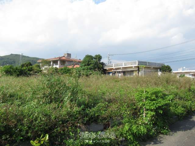 990m² Residential Land for Sale in Nakagusuku Village, Okinawa - Thumbnail 4