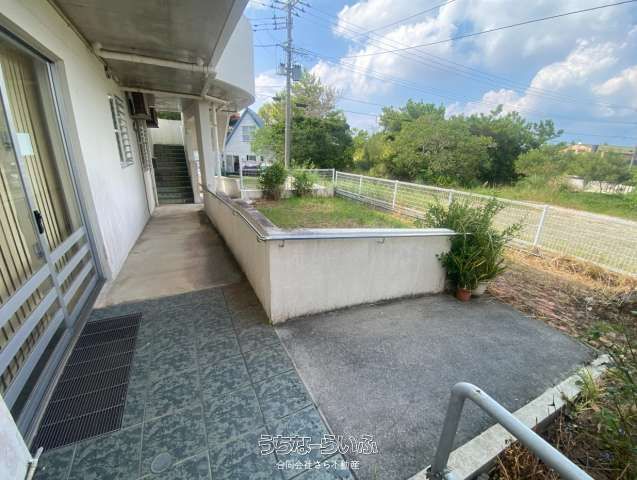 Two-Building Resort Property in Onna Village, Okinawa - Thumbnail 2
