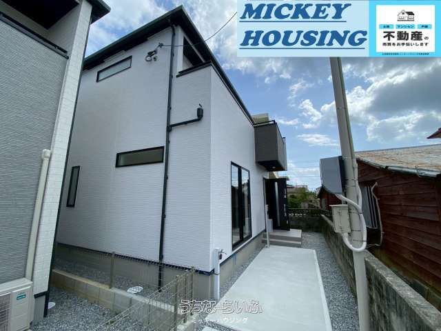 New 4LDK Detached House for Sale in Uruma, Okinawa - Thumbnail 2