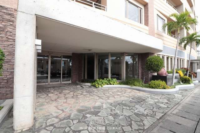 3LDK Apartment for Sale in Chatan, Okinawa with Sea View - Thumbnail 3